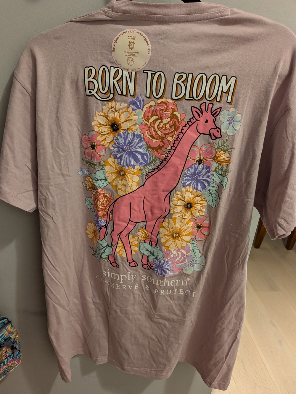 Simply Southern Giraffe Tracking 'Born to Bloom' Graphic Tee - Picture 6 of 7